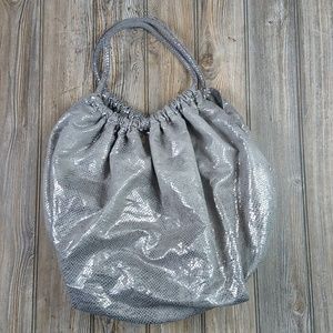 Daisy Fuentes Boho Gray Shiny Snakeskin Handbag Purse